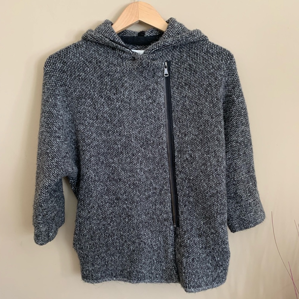 Zara knitwear sweater, grey, size 9-10, medium, warm, good condition